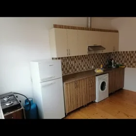 In Baku 87.0 m² apartment is for rent - Image 3