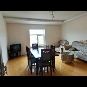In Baku 87.0 m² apartment is for rent - Image 4