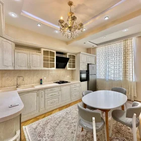 In Baku 121.0 m² apartment is for rent - Image 2