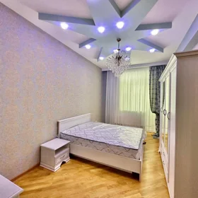 In Baku 121.0 m² apartment is for rent - Image 3