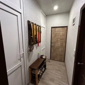 In Baku 70.0 m² apartment is for sale - Image 2