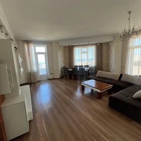 Baku-da 100.0 m2 mənzil kirayə verilir - Şəkil 3