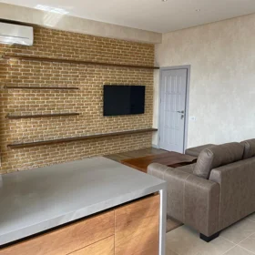 In Baku 87.0 m² apartment is for rent - Image 2