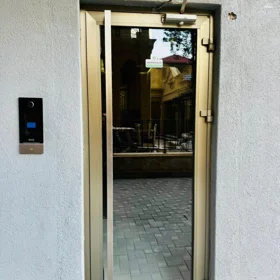 Baku-da 65.0 m2 mənzil kirayə verilir - Şəkil 2