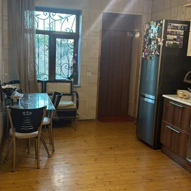 Baku-da 200.0 m2 mənzil satılır - Şəkil 2