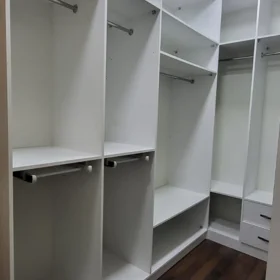 In Baku 136.0 m² apartment is for rent - Image 5