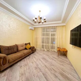 Baku-da 80.0 m2 mənzil kirayə verilir - Şəkil 3