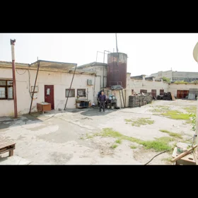 Baku-da nan sot torpaq satılır - Şəkil 2