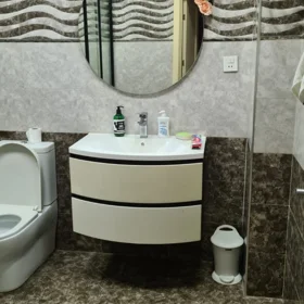 In Baku 140.0 m² apartment is for rent - Image 4