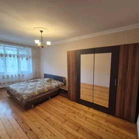 In Khirdalan 100.0 m² apartment is for rent - Изображение 2