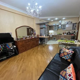 Baku-da 90.0 m2 mənzil kirayə verilir - Şəkil 5