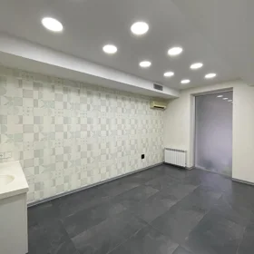 Baku-da 50.0 m2 ofis kirayə verilir - Şəkil 4