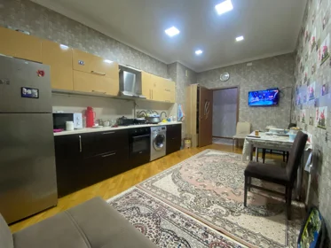 Baku-da 85.0 m2 mənzil satılır - Şəkil 2