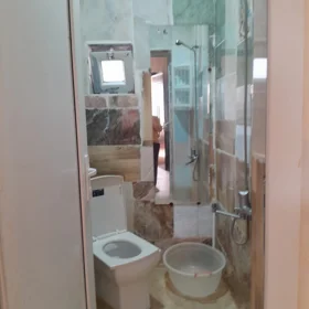 In Baku 45.0 m² house with 2.0 rooms is for rent - Image 3