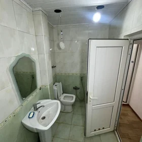 Baku-da 40.0 m2 ofis kirayə verilir - Şəkil 5