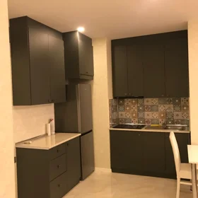 In Baku 100.0 m² apartment is for rent - Image 4