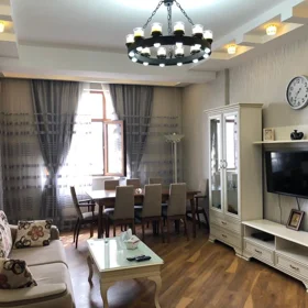 In Baku 76.0 m² apartment is for rent - Image 3