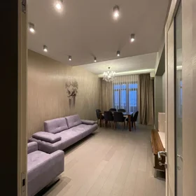 In Baku 80.0 m² apartment is for rent - Image 5