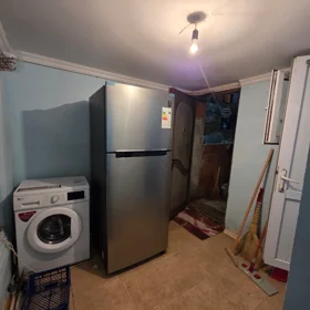 In Baku 35.0 m² house with 1.0 rooms is for rent - Image 5