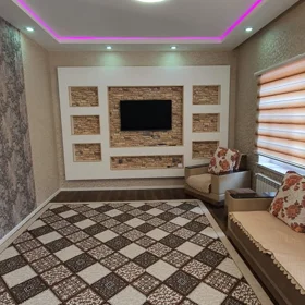 In Baku 250.0 m² house with 6.0 rooms is for sale - Image 5