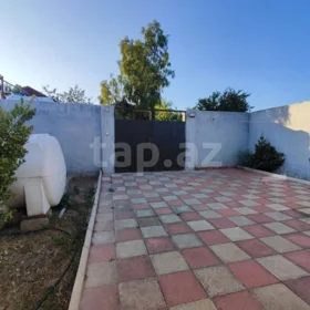 In nan 110.0 m² house with 4.0 rooms is for sale - Image 2