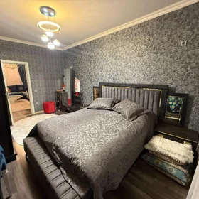 In Baku 70.0 m² apartment is for sale - Image 5