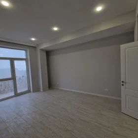 Baku-da 100.0 m2 ofis kirayə verilir - Şəkil 3