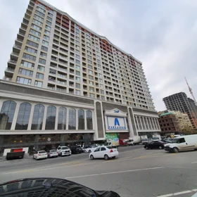 In Baku 130.0 m² apartment is for rent - Image 2