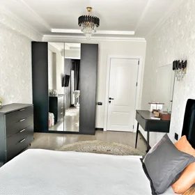 In Baku 130.0 m² apartment is for rent - Image 4