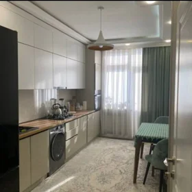 In Baku 90.0 m² apartment is for rent - Изображение 2