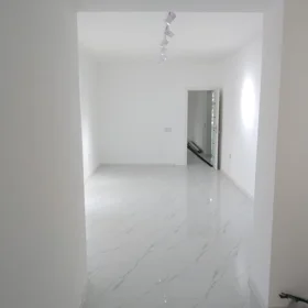 Baku-da 45.0 m2 obyekt kirayə verilir - Şəkil 2