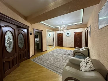 Baku-da 220.0 m2 mənzil kirayə verilir - Şəkil 5