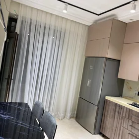 In Baku 146.0 m² apartment is for rent - Image 3