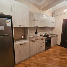 In Baku 65.0 m² apartment is for sale - Image 3