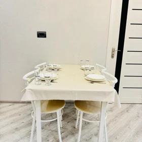 In Baku nan m² apartment is for sale - Image 5