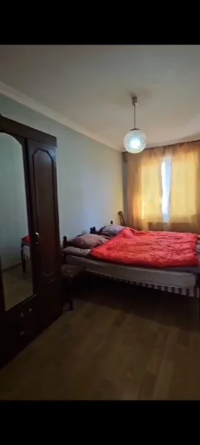 In Baku 65.0 m² apartment is for sale - Image 2