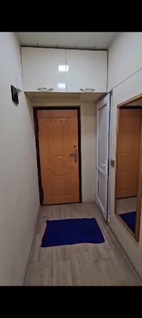 In Baku 65.0 m² apartment is for sale - Image 3