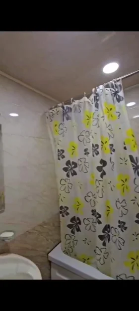 In Baku 65.0 m² apartment is for sale - Image 4