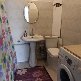 Baku-da 70.0 m2 mənzil kirayə verilir - Şəkil 4