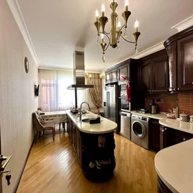 In Rəsulzadə qəsəbəsi 160.0 m² apartment is for sale - Image 2