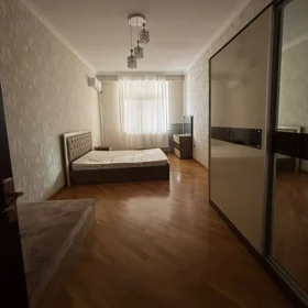 Baku-da 170.0 m2 mənzil kirayə verilir - Şəkil 2