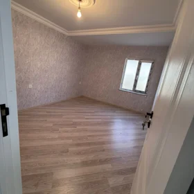 In Baku 150.0 m² house with 6.0 rooms is for sale - Image 4