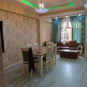 In Baku 110.0 m² apartment is for rent - Image 4