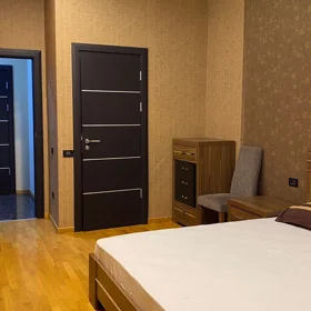 In Baku 124.0 m² apartment is for rent - Image 5