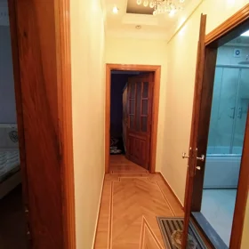 In Baku 125.0 m² apartment is for rent - Image 2