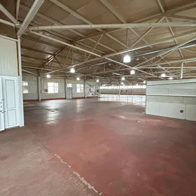 In Baku 2200.0 m² commercial is for rent - Image 5