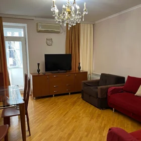 In Baku 70.0 m² apartment is for rent - Image 3