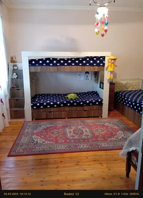 Salyan rayonu-da 100.0 m2 mənzil satılır