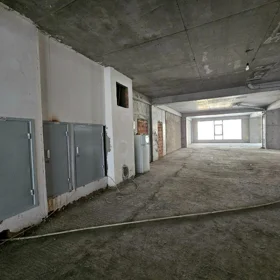 In Baku 380.0 m² commercial is for rent - Image 5