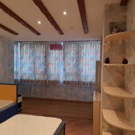 nan-da 350.0 m2 mənzil kirayə verilir - Şəkil 4